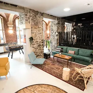 Hostal Hi 